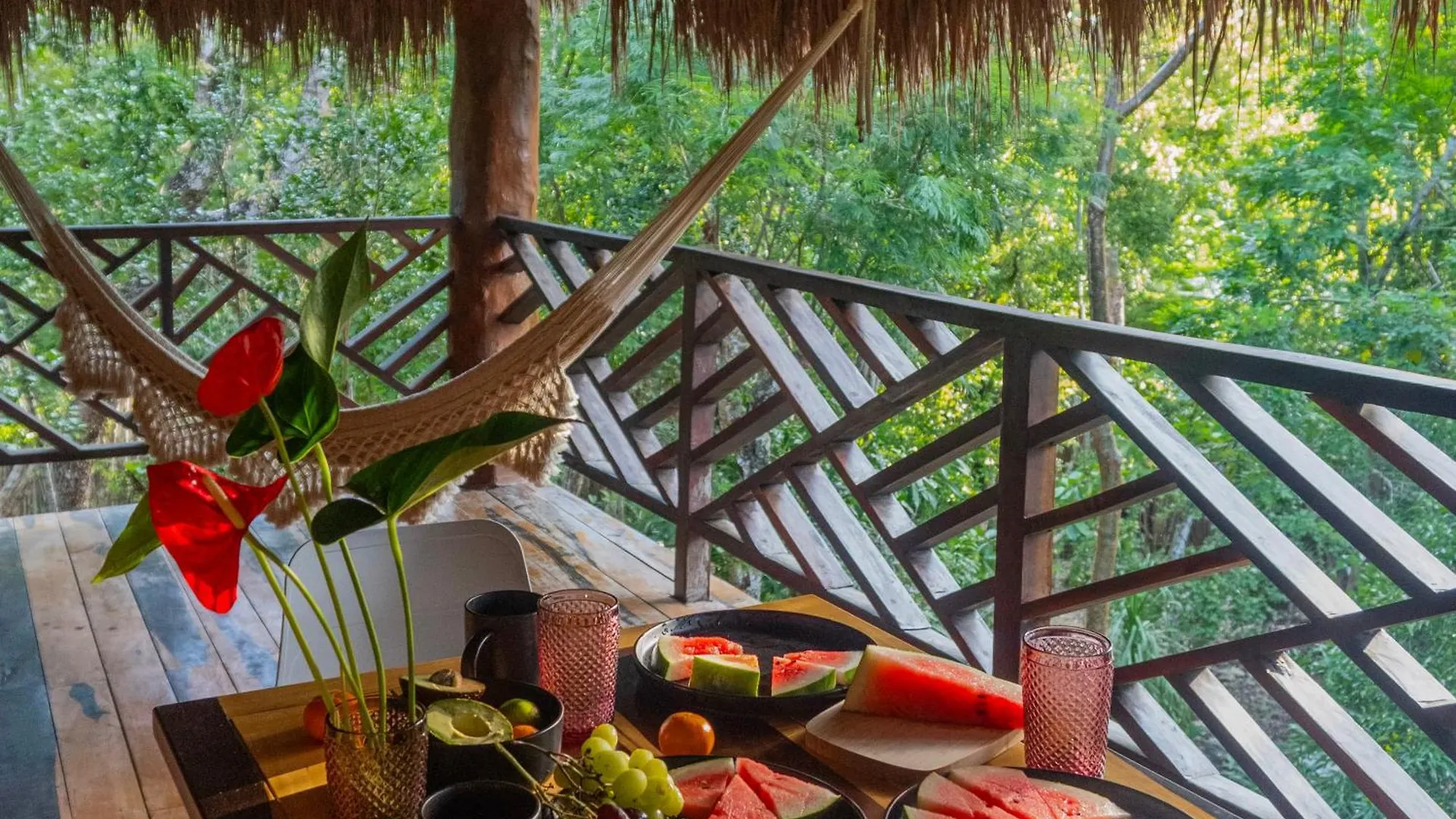Treehouse Tulum H2Ojos Hotel Campsite