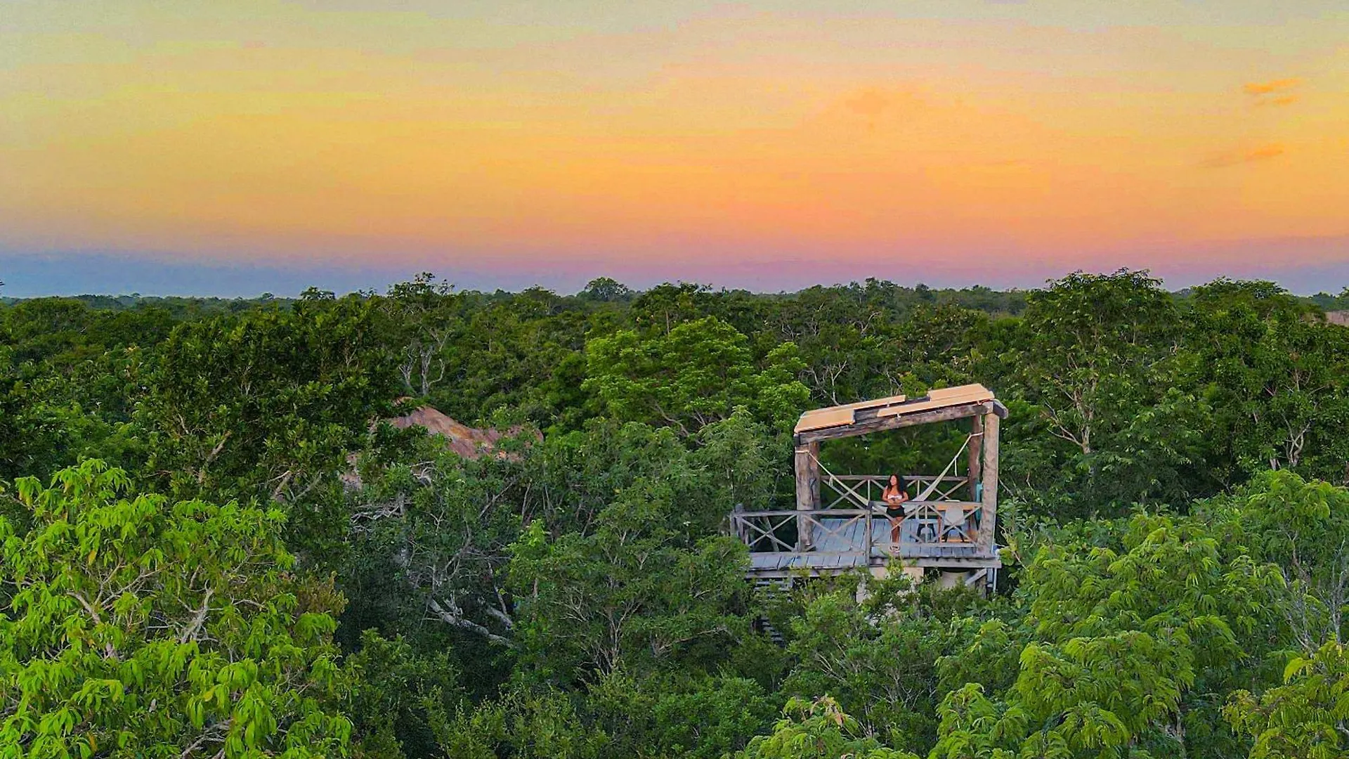 Camping Hotel Treehouse Tulum H2Ojos